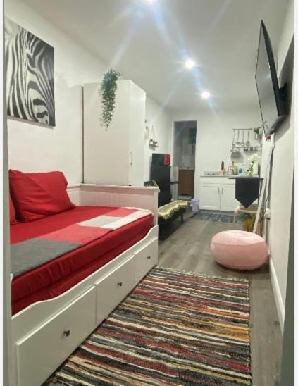 Tiny Place W Private Hot Jacuzzi 7 Min To Miami International Airport 외부 사진