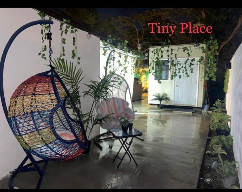 Tiny Place W Private Hot Jacuzzi 7 Min To Miami International Airport 외부 사진