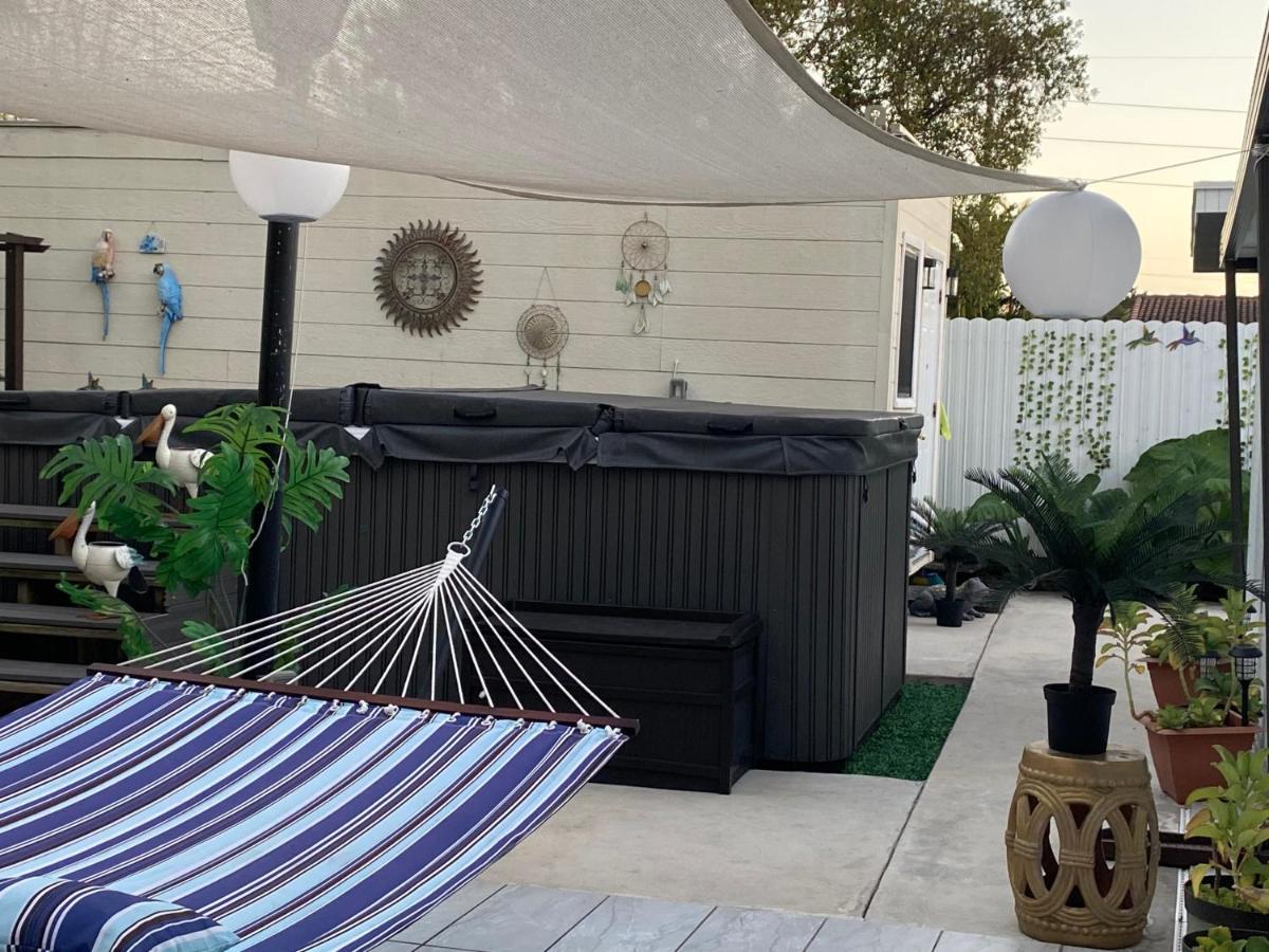 Tiny Place W Private Hot Jacuzzi 7 Min To Miami International Airport 외부 사진